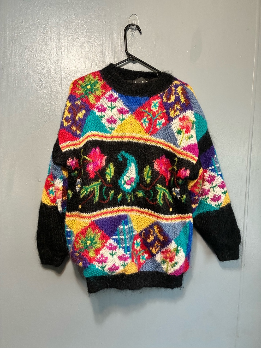 Black Multicolor Floral Patchwork Crewneck Sweater